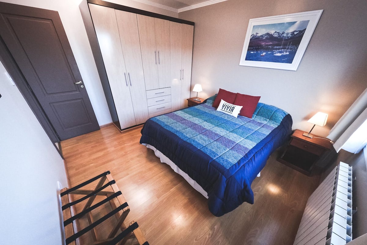 1 bedroom, in-room safe, blackout curtains, free WiFi