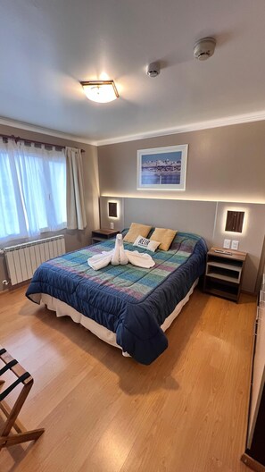 Department A | In-room safe, blackout drapes, free WiFi, bed sheets - La Posta Apart (Ushuaia)