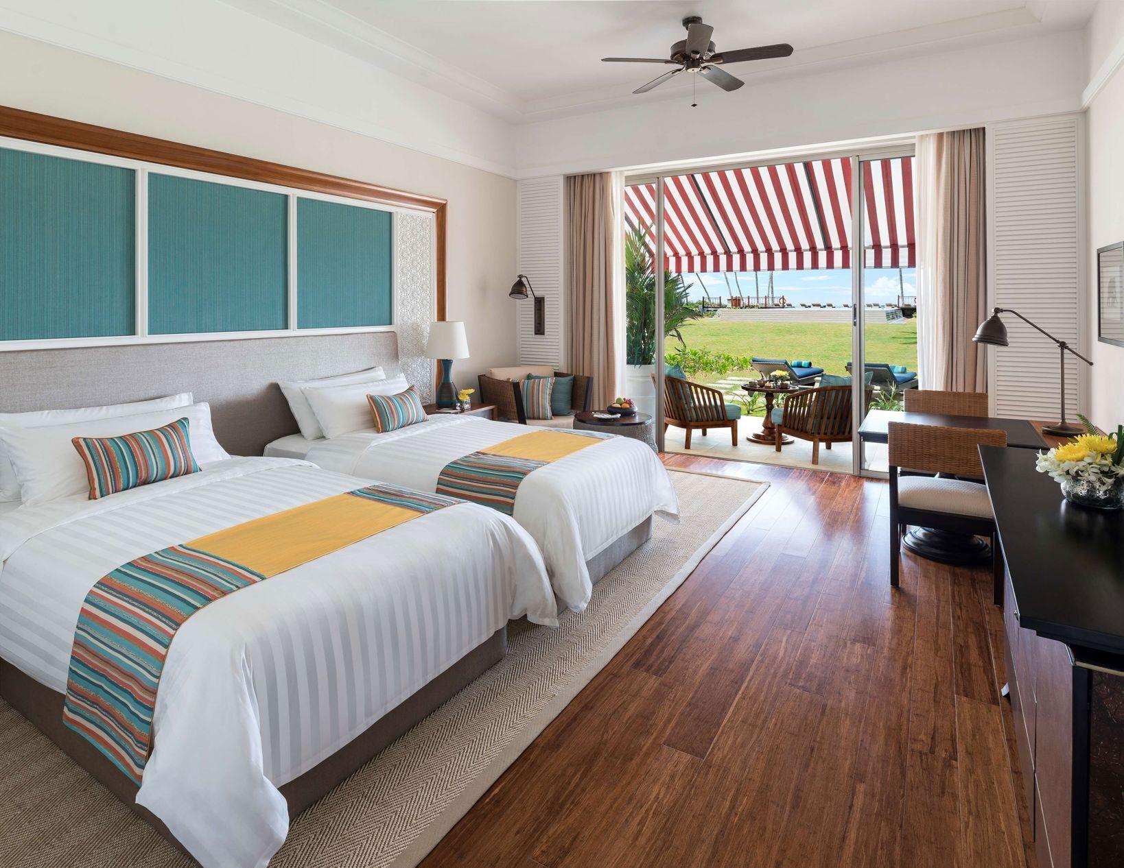 Premium bedding, minibar, in-room safe, desk