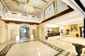 Hall