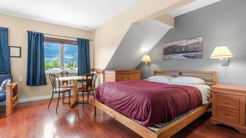 Basic-Studiosuite | Kostenloses WLAN, Bettwäsche