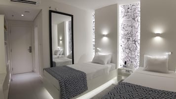 Minibar, in-room safe, soundproofing, free WiFi