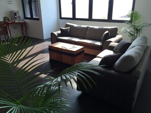 Interior - The Oikos Hotel (Pontian)