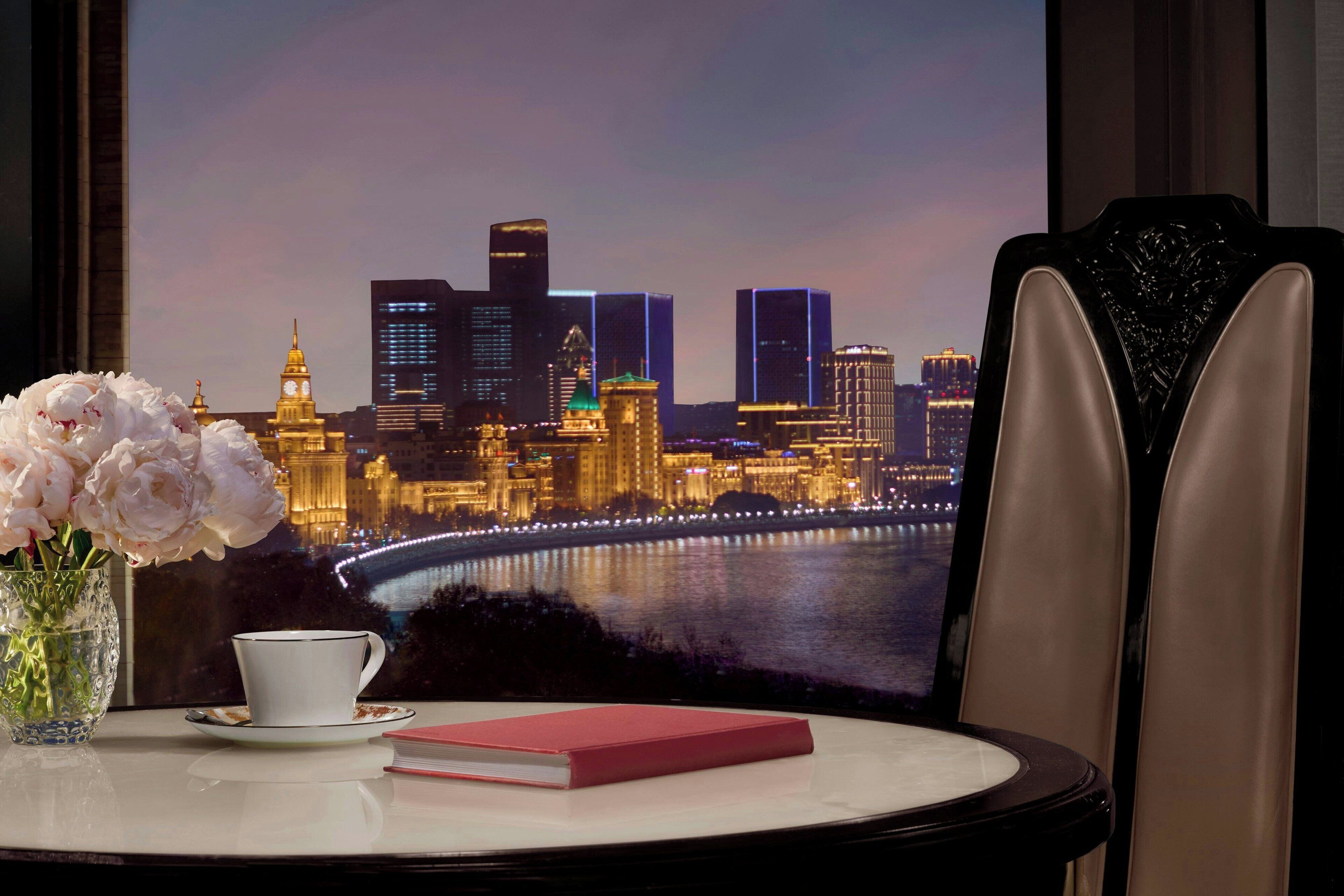 shanghai bund view room | 1 bedroom, minibar, in-room safe, desk