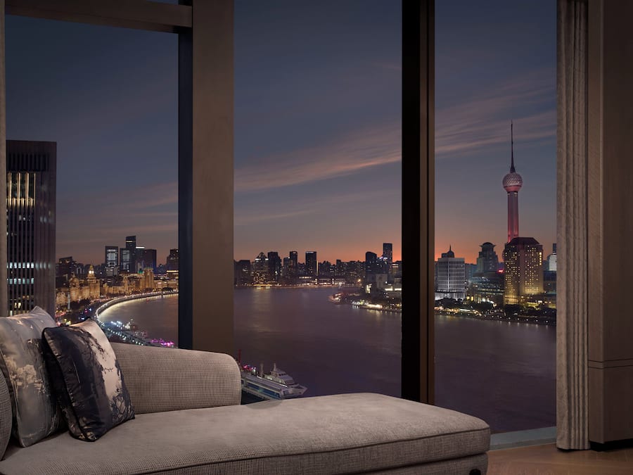 John Jacob Astor Bund View Suite | Minibar, in-room safe, individually decorated, individually furnished