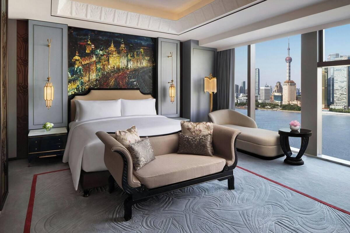 Minibar, in-room safe, desk, blackout drapes