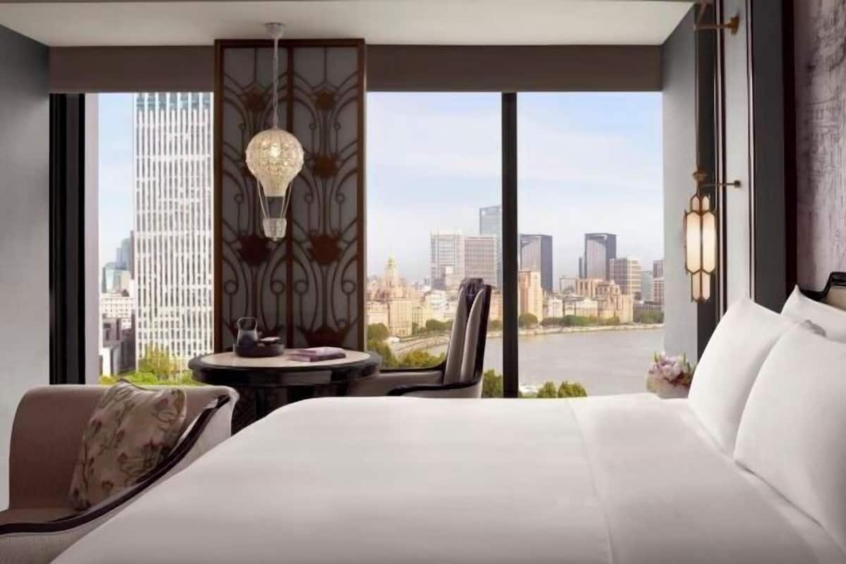 1 bedroom, minibar, in-room safe, desk