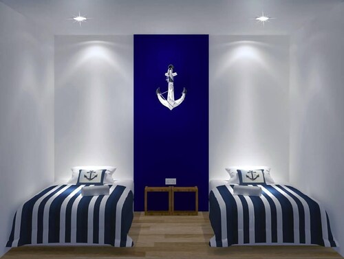 Roof Talk Theme Hostel