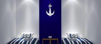 Roof Talk Theme Hostel