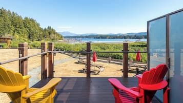 Family Suite, 2 Queen Beds, Lake View, No Pets | Terrace/patio
