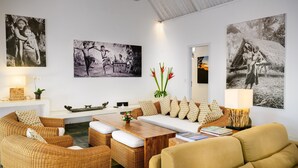 Sala de estar en el lobby
