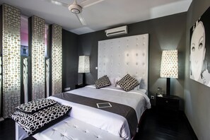 Premium bedding, desk, free WiFi - Villa Bukit (Kutuh)