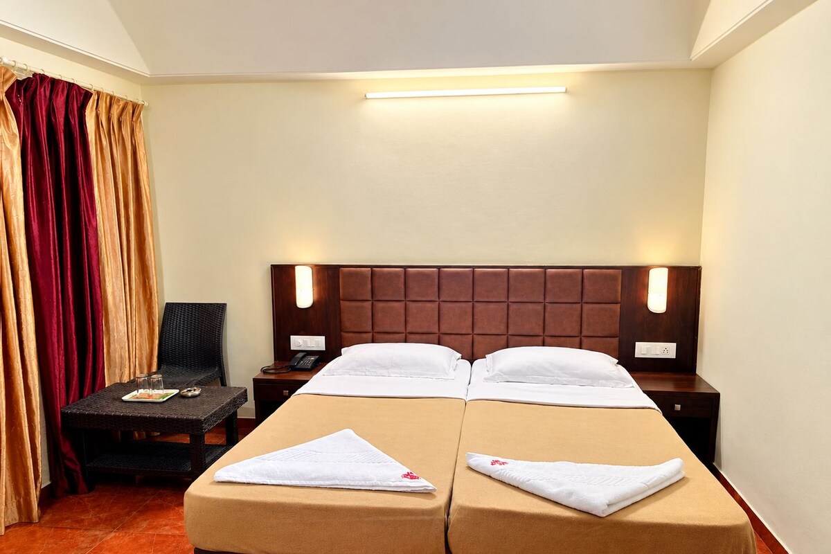 Economy Room, 2 Single Beds | Premium bedding, free WiFi