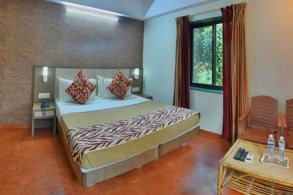 Premium bedding, free WiFi