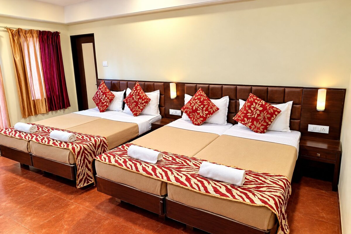 Family Quadruple Room | Premium bedding, free WiFi