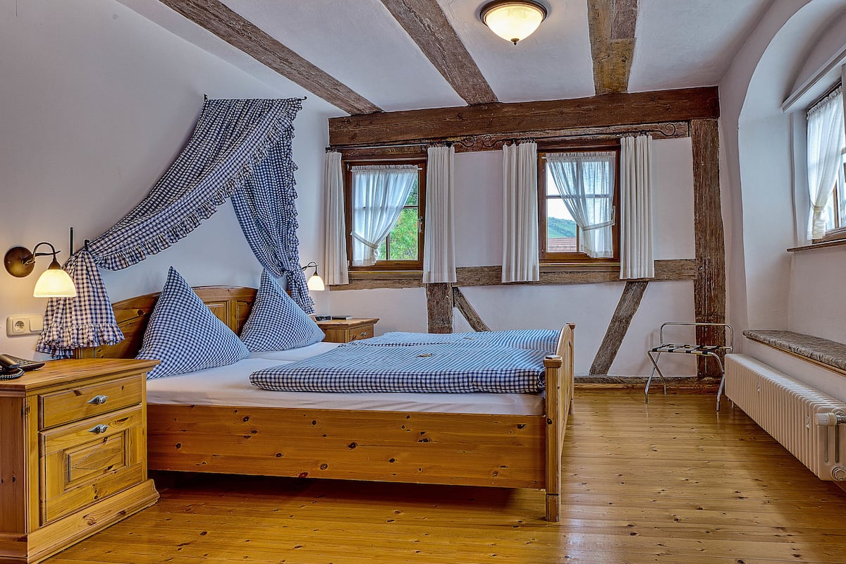 premium bedding, individually decorated, individually furnished, desk
