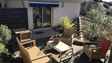 Studio (Terrace) | Terrasse/Patio