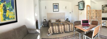 Estúdio (Terrace) | Ferros/tábuas de passar roupa, berços grátis, Wi-Fi de cortesia