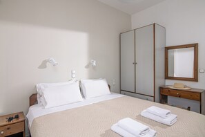 1 chambre, coffres-forts dans les chambres, bureau
