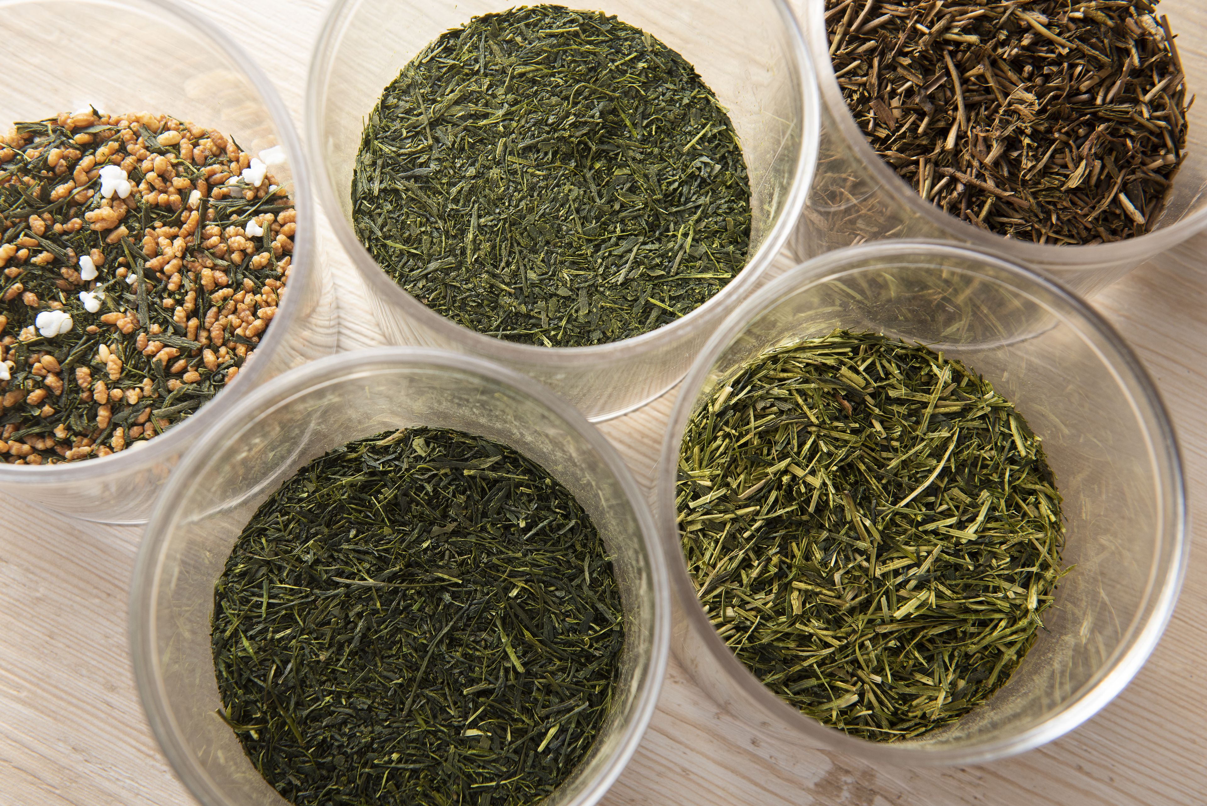 Daily buffet breakfast (JPY 1500 per person)