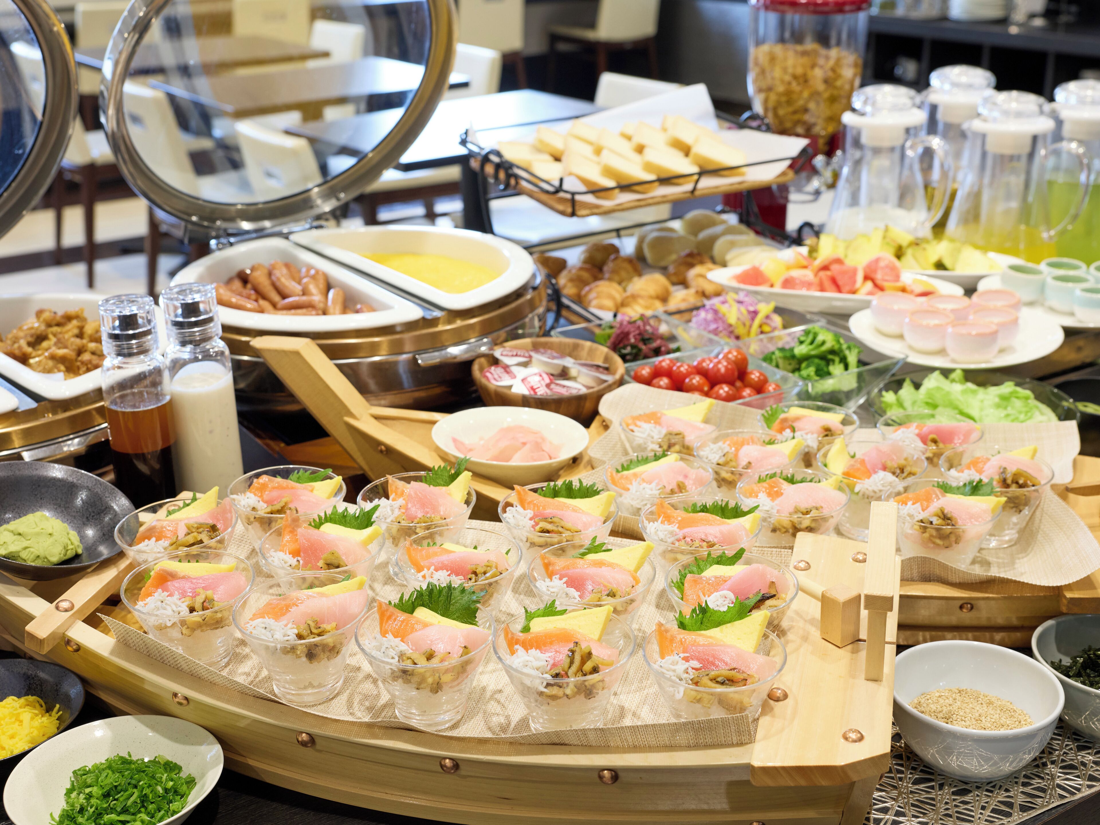 Daily buffet breakfast for a fee