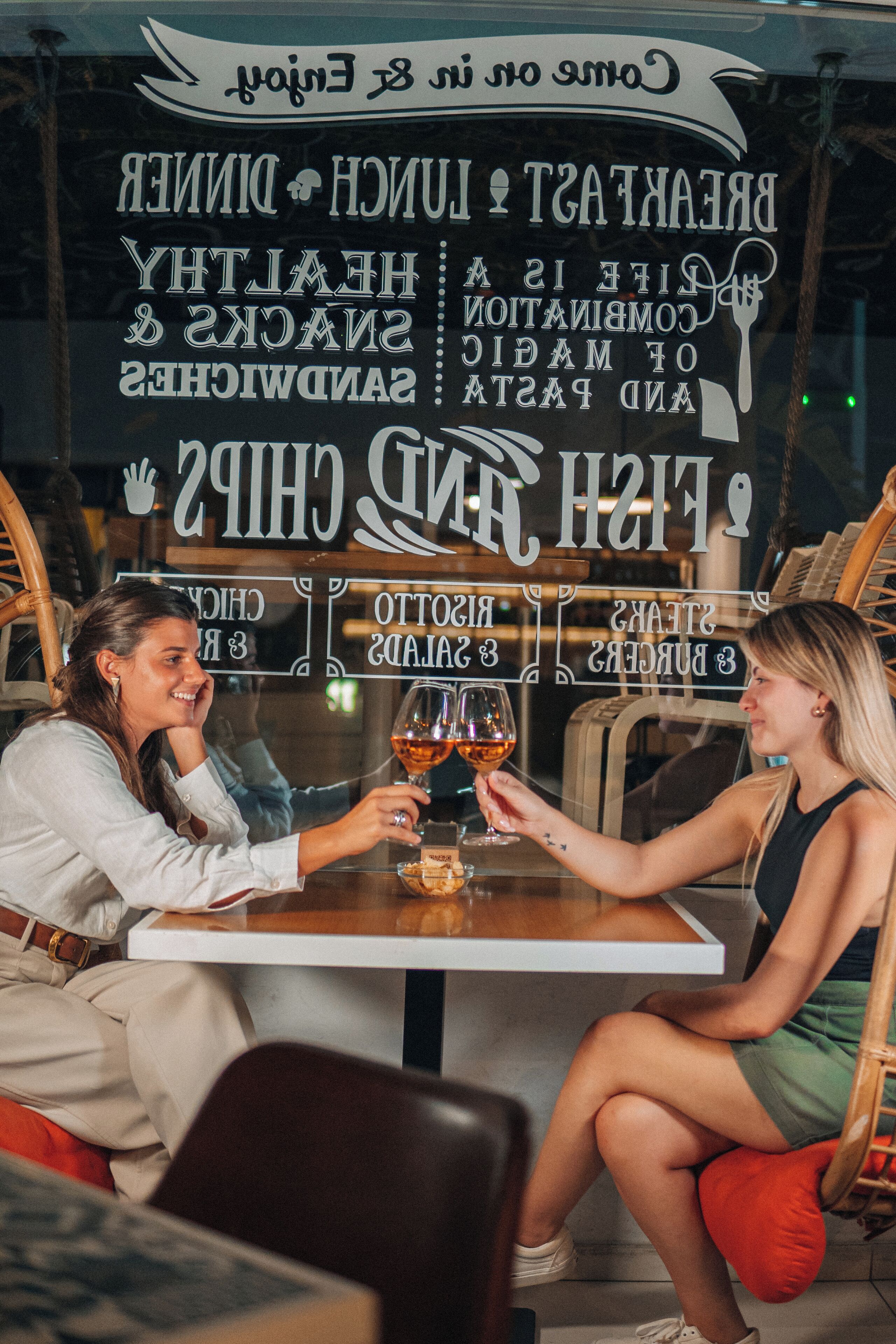 2 restaurants, breakfast, lunch, dinner served; Mediterranean cuisine 