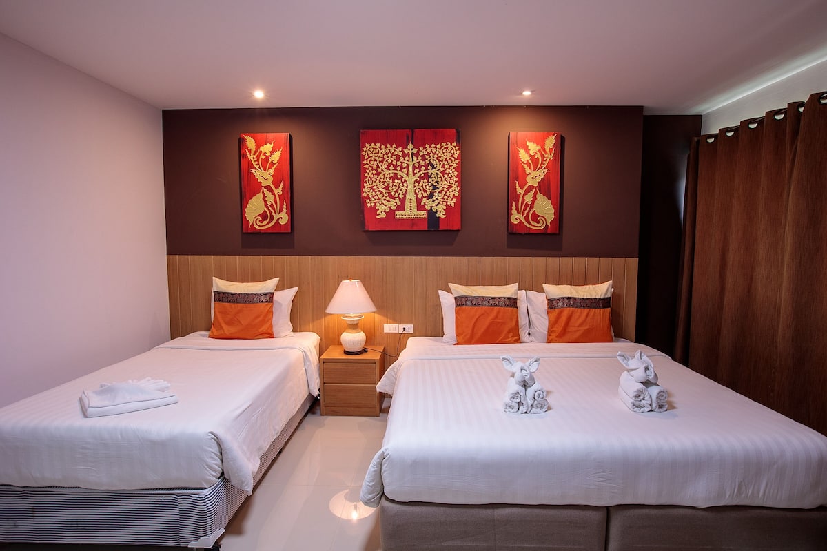Triple Room