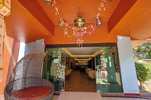 Front of property - Huen Jao Ban Hotel (Chiang Mai)