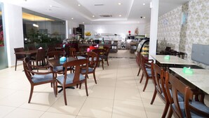 Se sirven desayunos, almuerzos y cenas