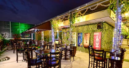 Hotel Nusa CT