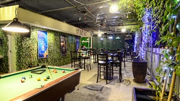 Breakfast, lunch, dinner served; local cuisine