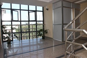 Interior - Hotel Everest Nepal (Kathmandu)