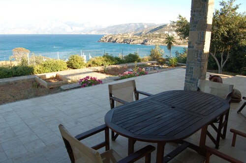 Villa Thea-Sea Blossom