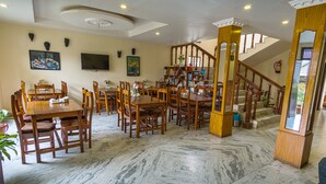 تناول الطعام