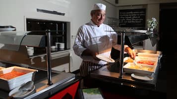 Daily buffet breakfast (GBP 12.5 per person)