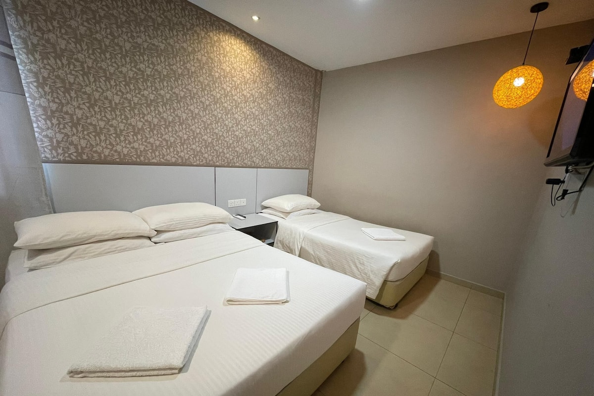 Deluxe Room - No Window | Schreibtisch, Bügeleisen/Bügelbrett, kostenloses WLAN