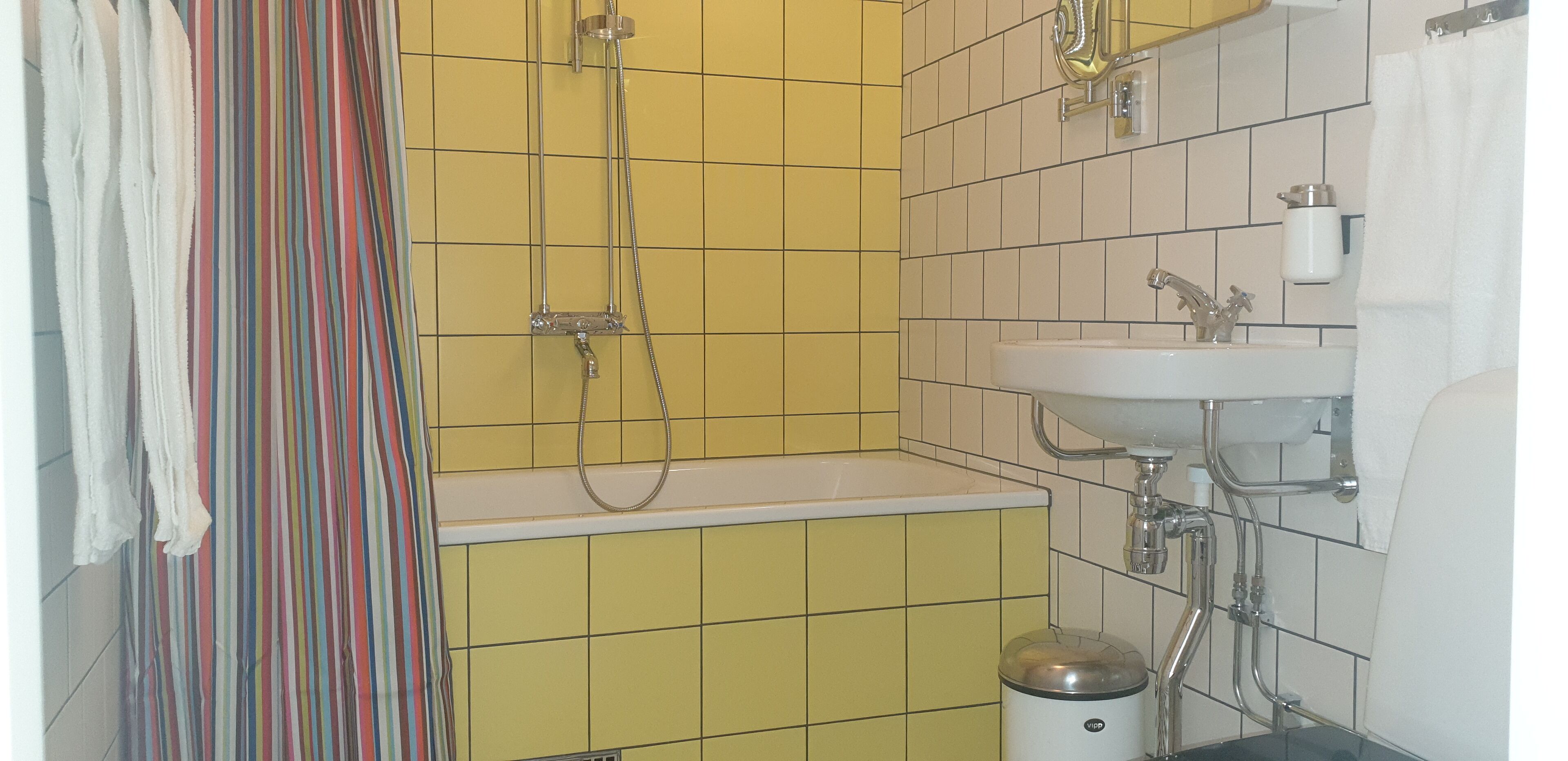 the room - mini suite | bathroom | free toiletries, hair dryer, towels