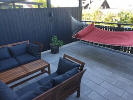 Double Room - Large - Deluxe - with balcony | Free WiFi, bed sheets
