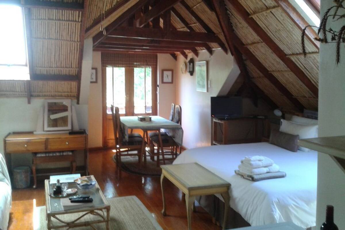 Room, Mountain View