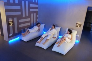 Sauna, hot tub, steam room, hydrotherapy - Le Buche Wine Resort & Spa (Sarteano)