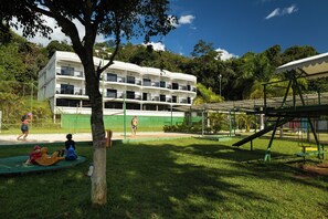 Terrain de sport