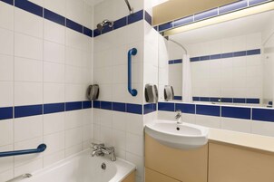 Ducha y bañera combinadas y artículos de higiene personal ecológicos