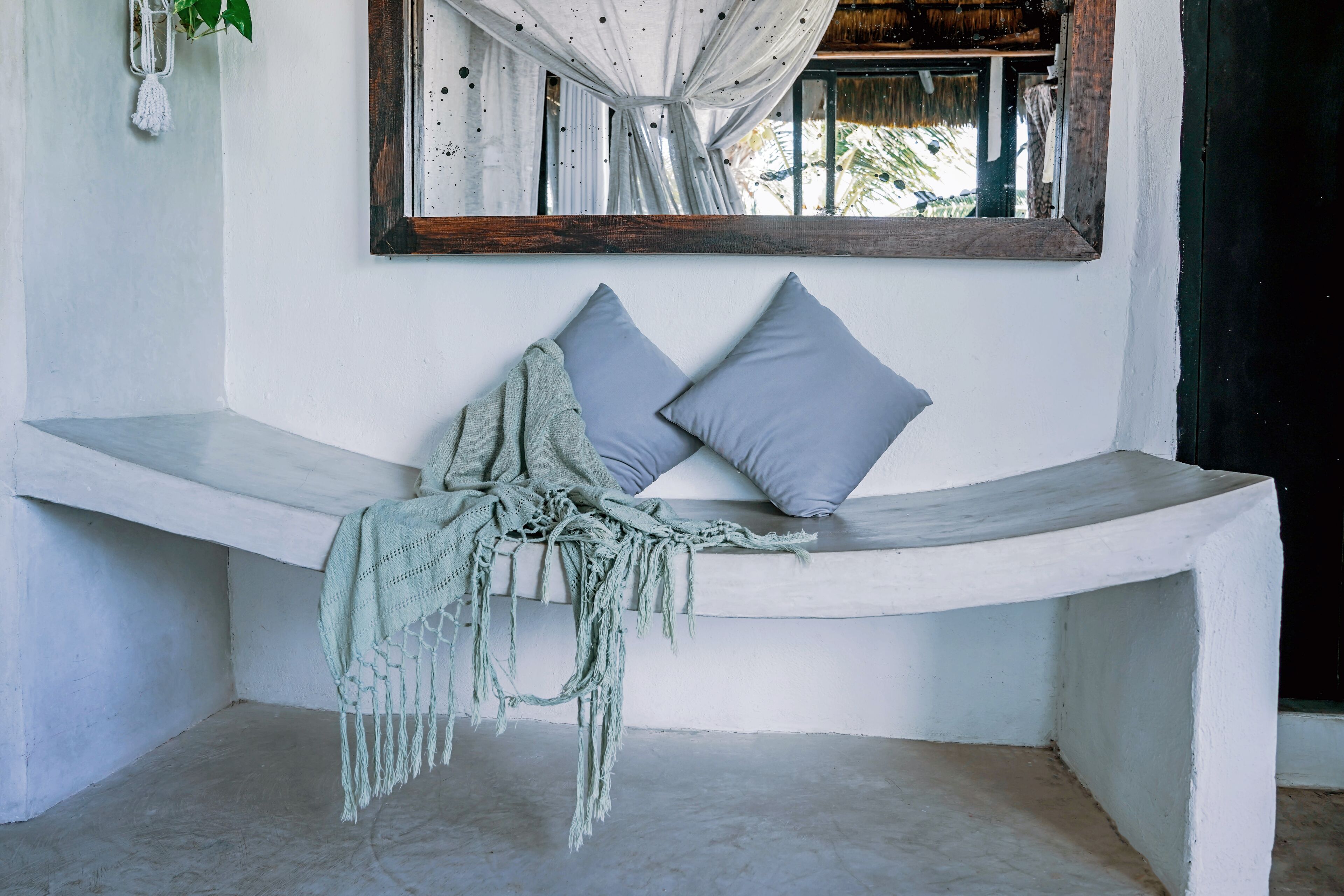 oceanfront premium | living area