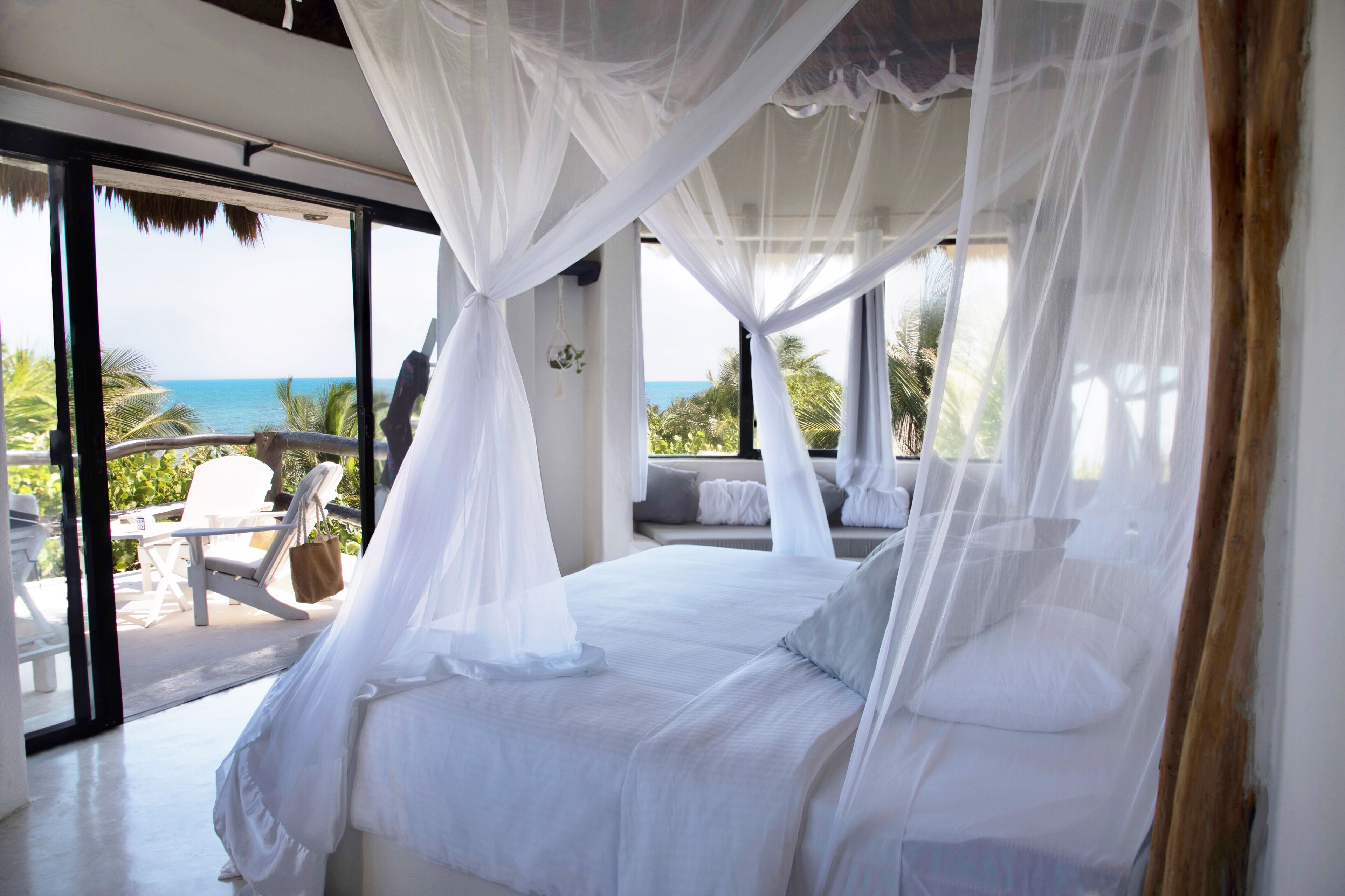 tower suite panoramic view with terrace | in-room safe, bed sheets