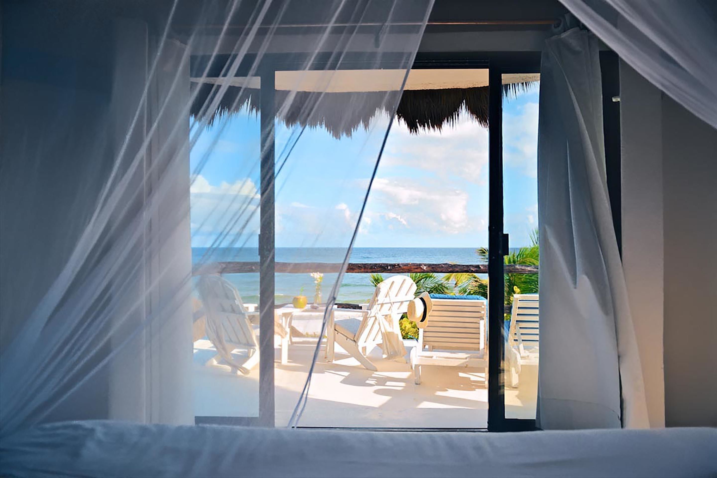 tower suite panoramic view with terrace | living area