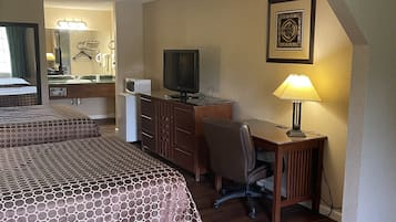 Suite, 2 Double Beds, Non Smoking | Desk, iron/ironing board, free WiFi, bed sheets