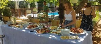 Celtis Country Lodge and Restaurant