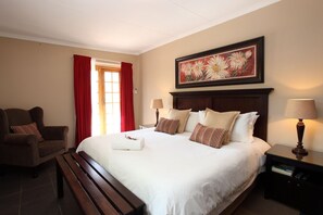 Luxury Double Room | Hypo-allergenic bedding, individually decorated, individually furnished - Celtis Country Lodge and Restaurant (Inxuba Yethemba)