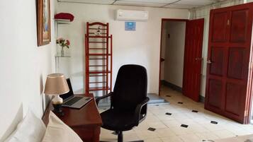Camas con efecto memoria, wifi gratis y ropa de cama