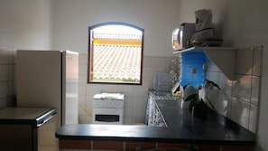 Apartamento | Baño | Ducha, artículos de higiene personal gratuitos y toallas